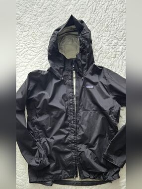 Patagonia Black Hooded Rain Jacket